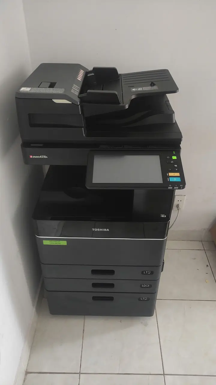 Máy photocopy đa năng đặt tại văn phòng khách hàng